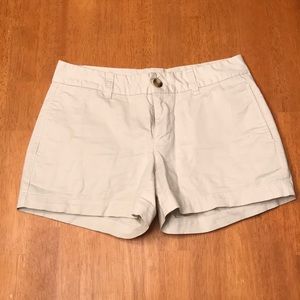 GAP Kahki shorts